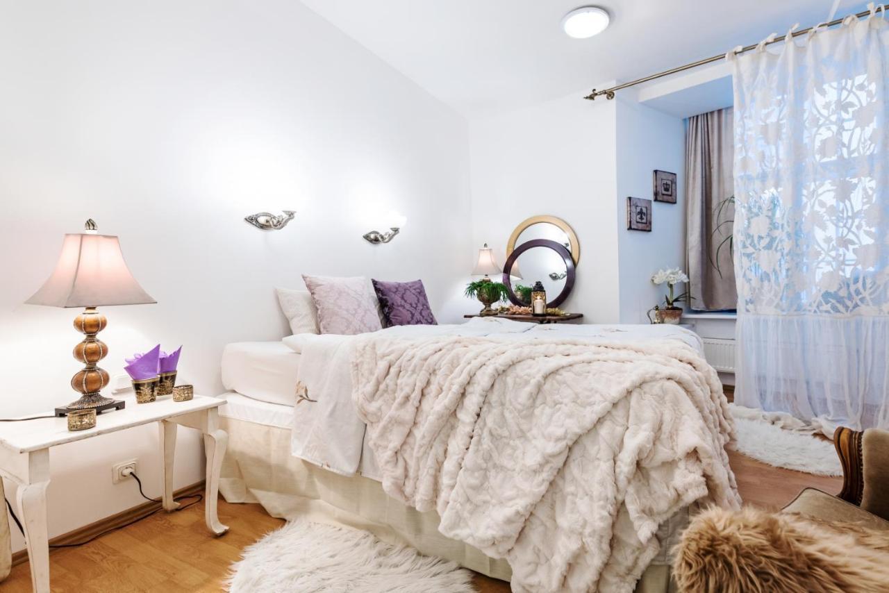 โฮลด์เฮาส์ อพาร์ตเมนต์ Apartment ทาลลินน์ ภายนอก รูปภาพ