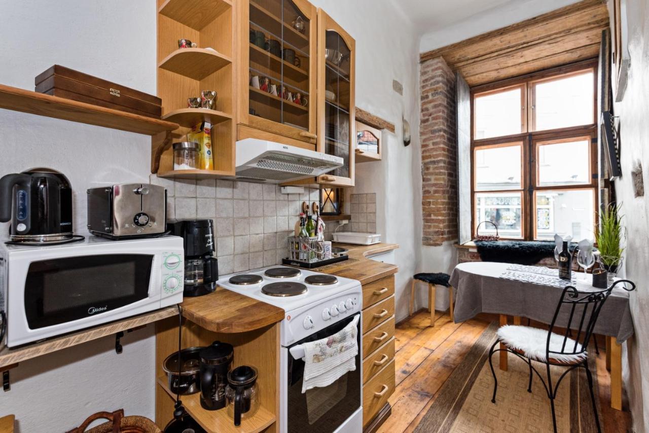 โฮลด์เฮาส์ อพาร์ตเมนต์ Apartment ทาลลินน์ ภายนอก รูปภาพ